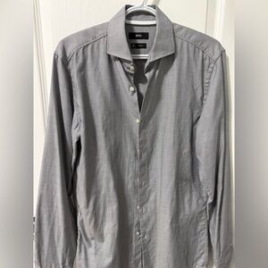 Hugo Boss Men's Gray Button Down Shirt